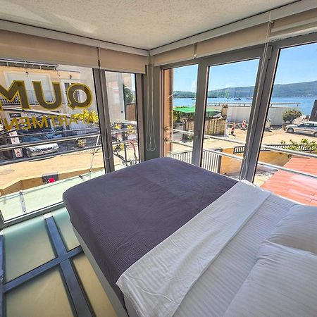 Qumi Apartments Tivat Bagian luar foto