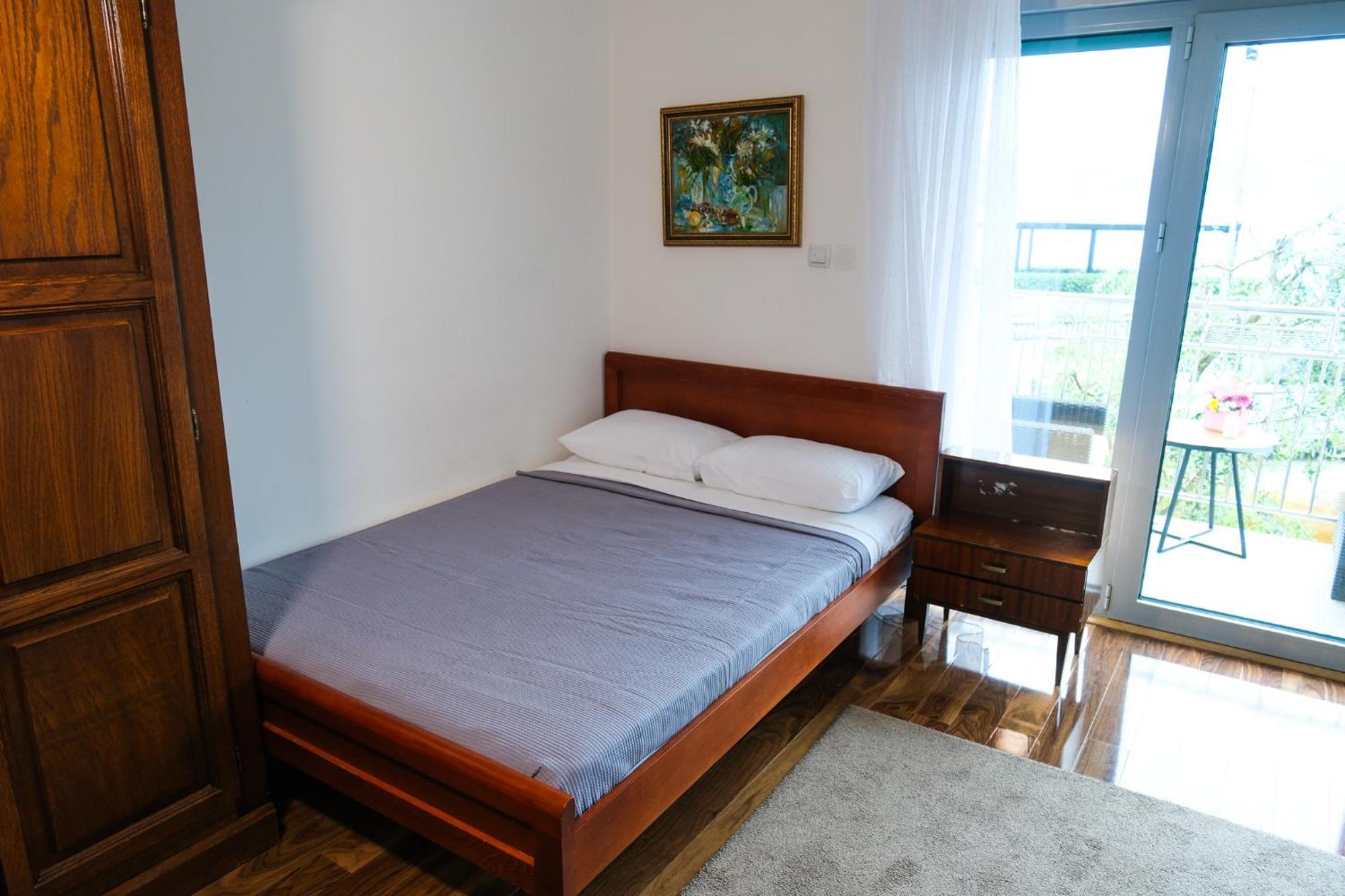 Qumi Apartments Tivat Bagian luar foto
