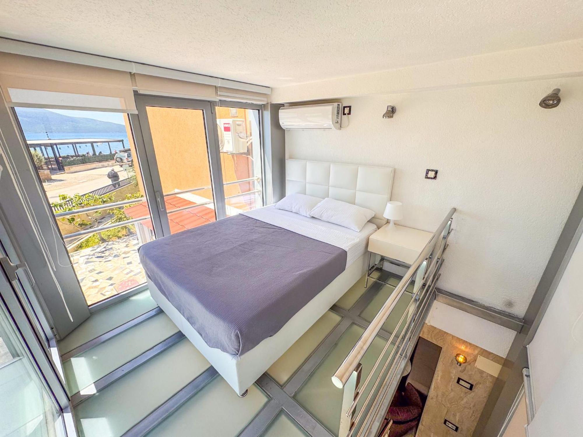 Qumi Apartments Tivat Bagian luar foto