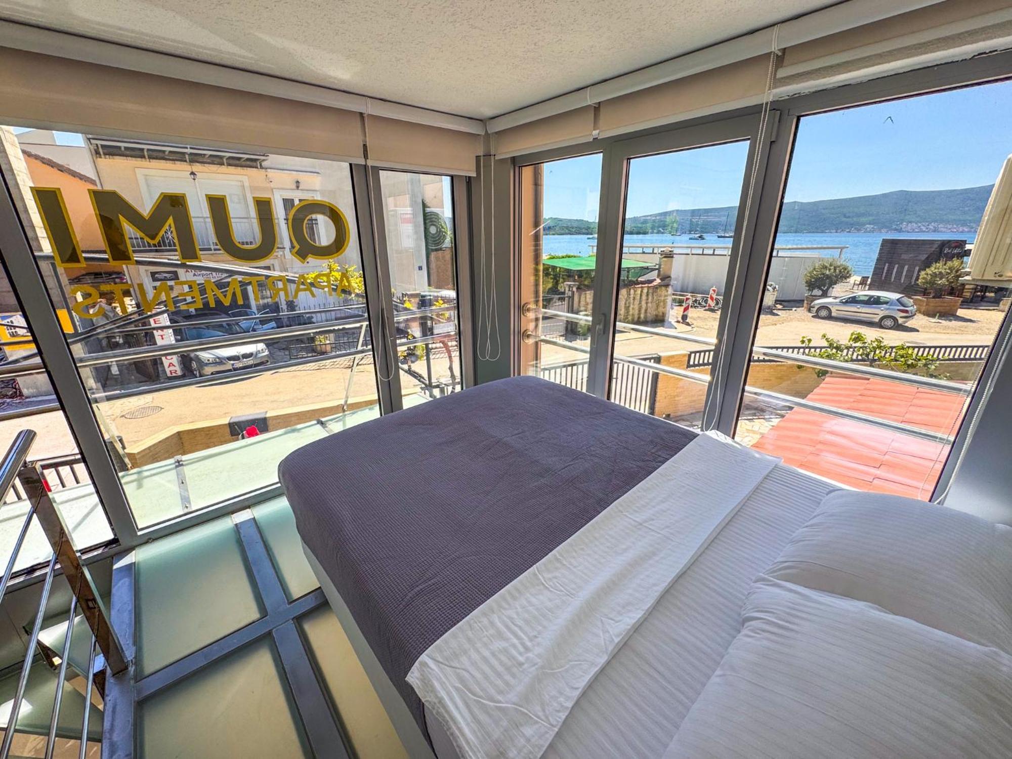Qumi Apartments Tivat Bagian luar foto