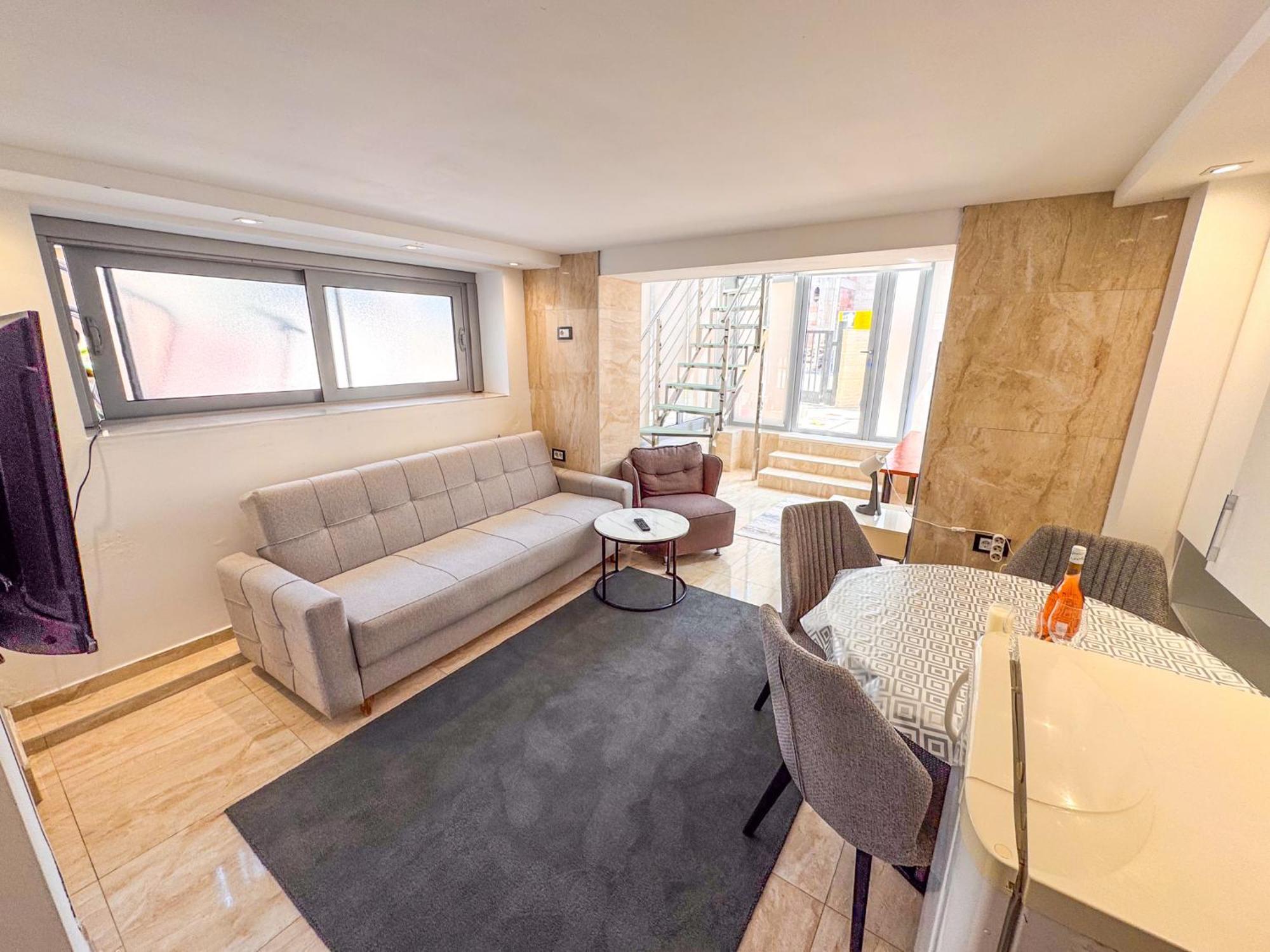 Qumi Apartments Tivat Bagian luar foto